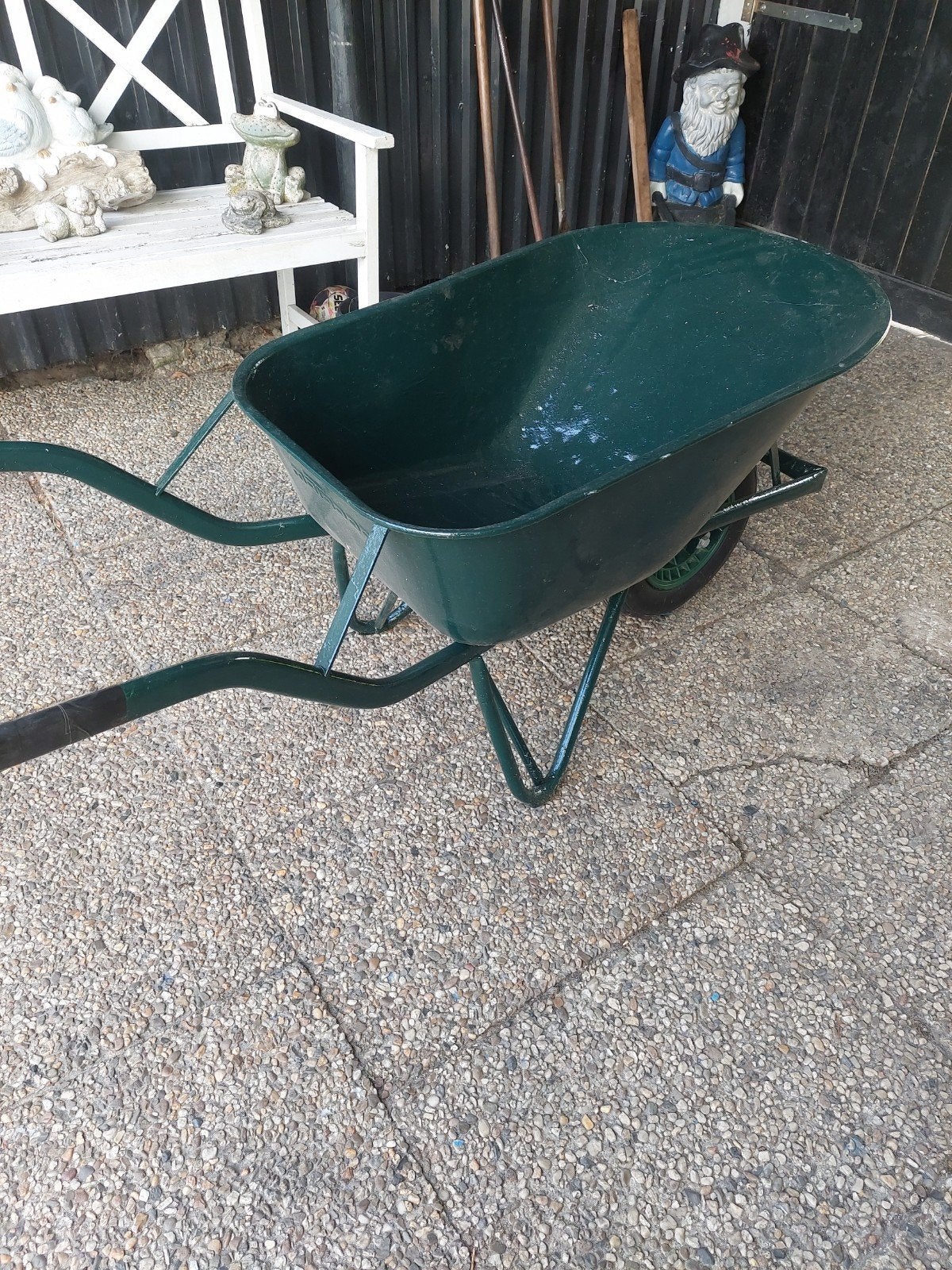 een kruiwagen, Ophalen, Gebruikt