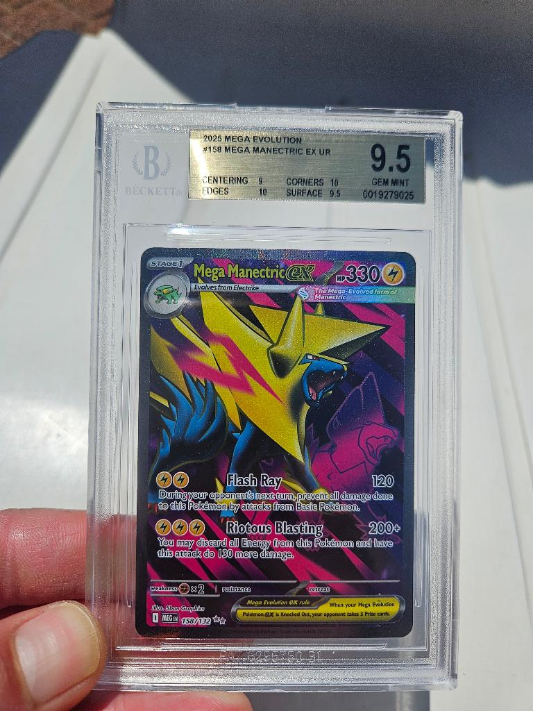 Mega manectric, Ophalen of Verzenden