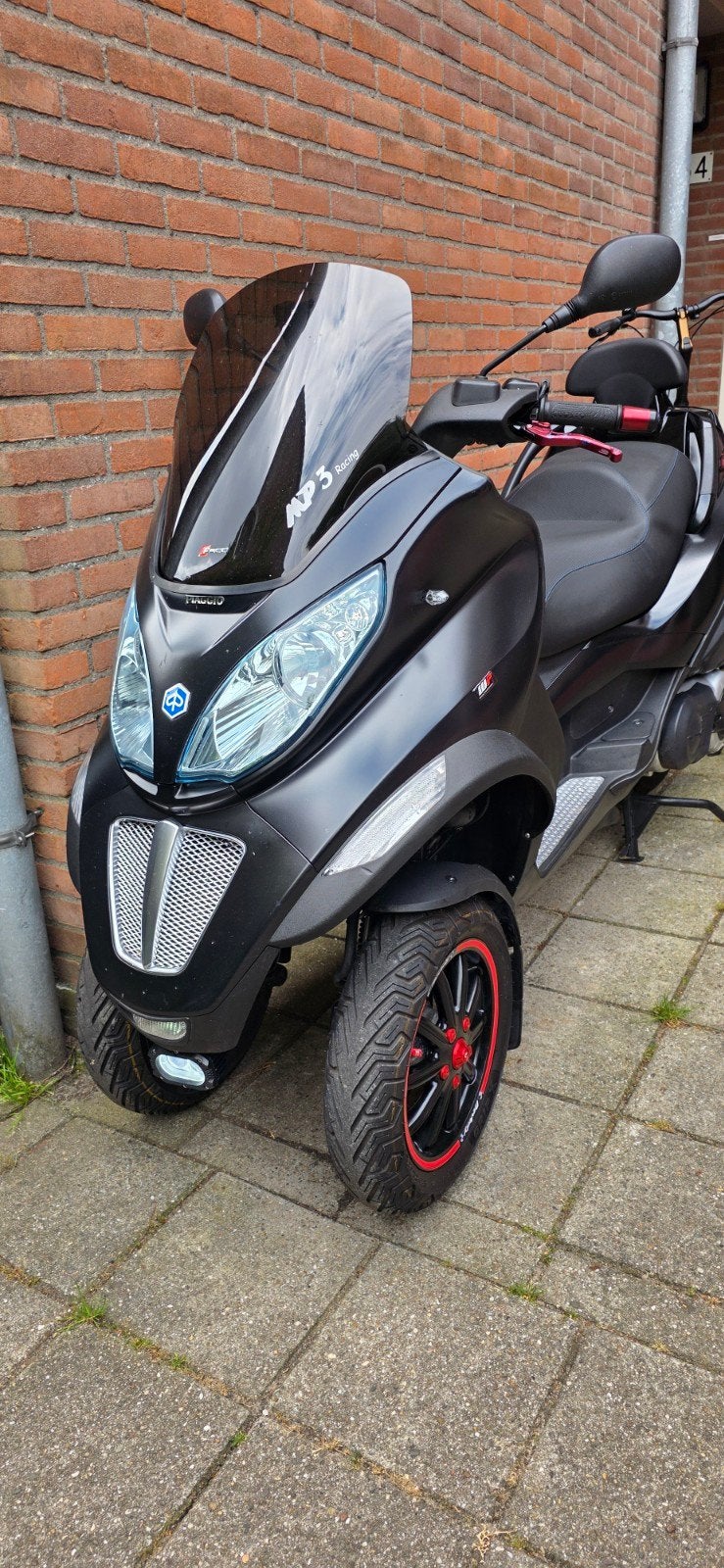 Piaggio MP3 400 LT Sport - Zwart, Particulier