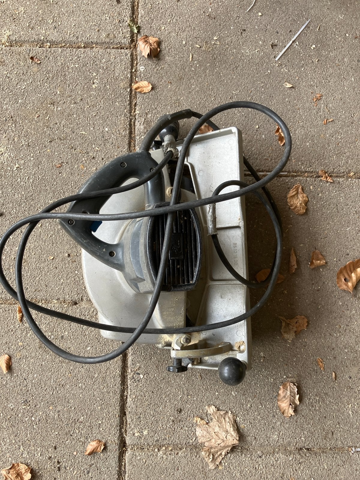 Elu Cirkelzaag - Krachtige en Betrouwbare Zaag, Ophalen, Gebruikt, Cirkelzaag, 600 tot 1200 watt