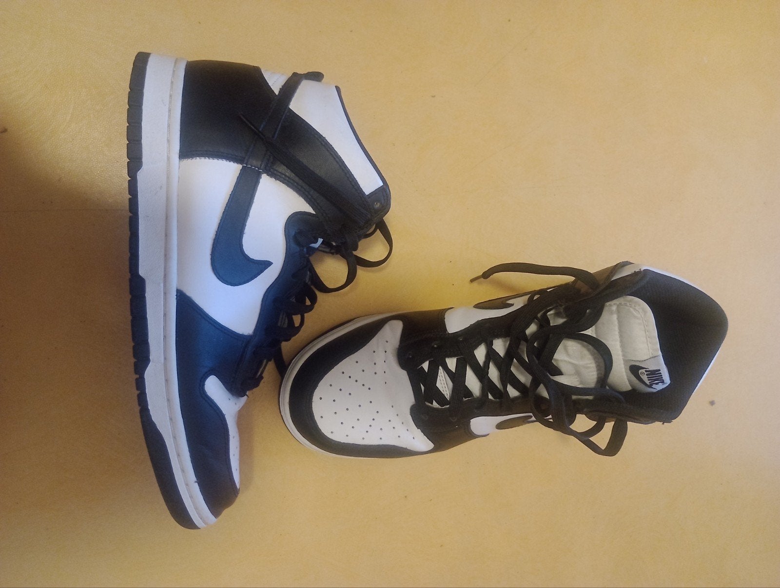 Nike dunk high met originele doos, Ophalen, Zo goed als nieuw, Schoenen