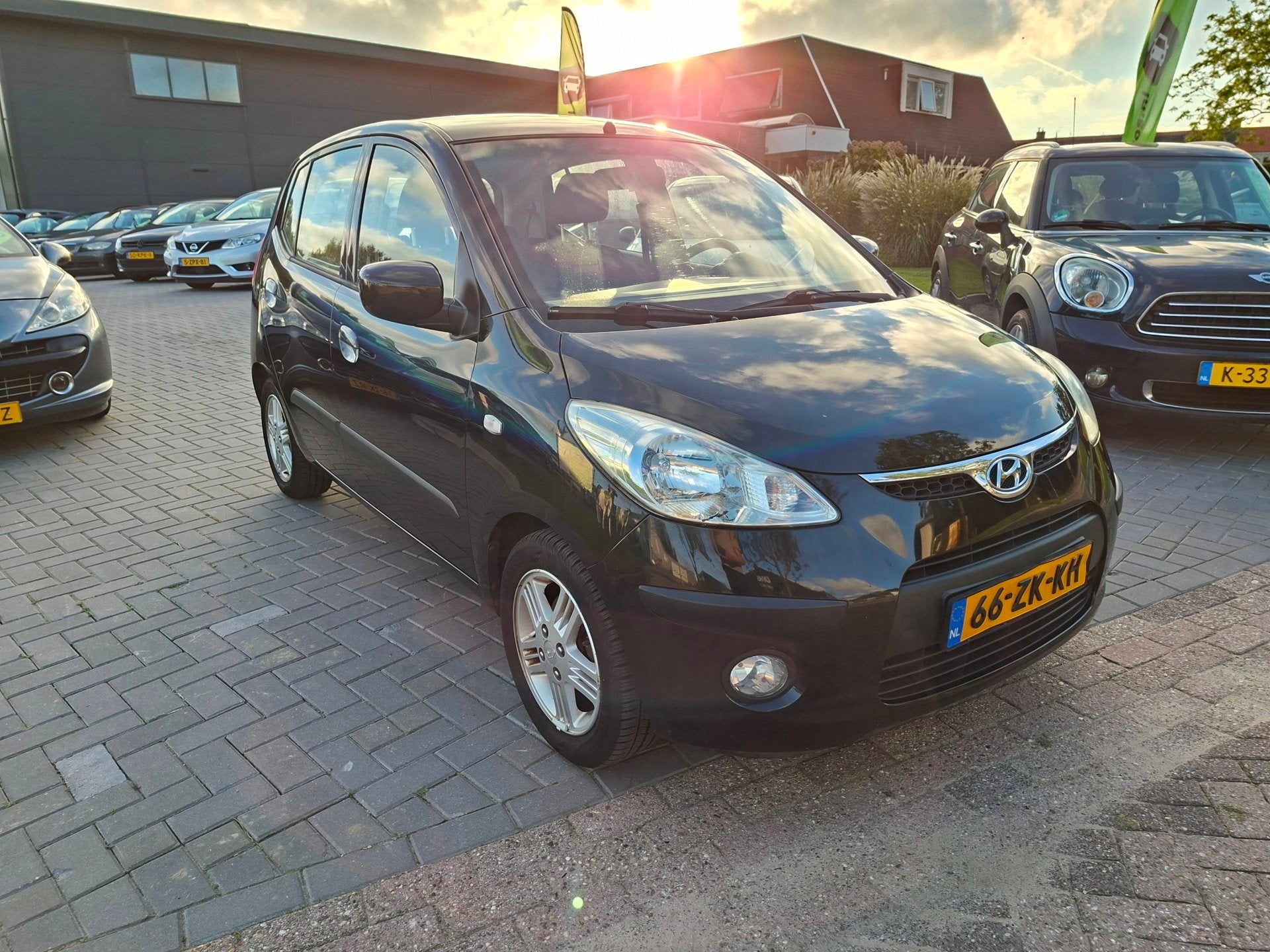 Foto 2 van Hyundai I10 1.1 i-Catcher / Nette auto / APK november 2027!