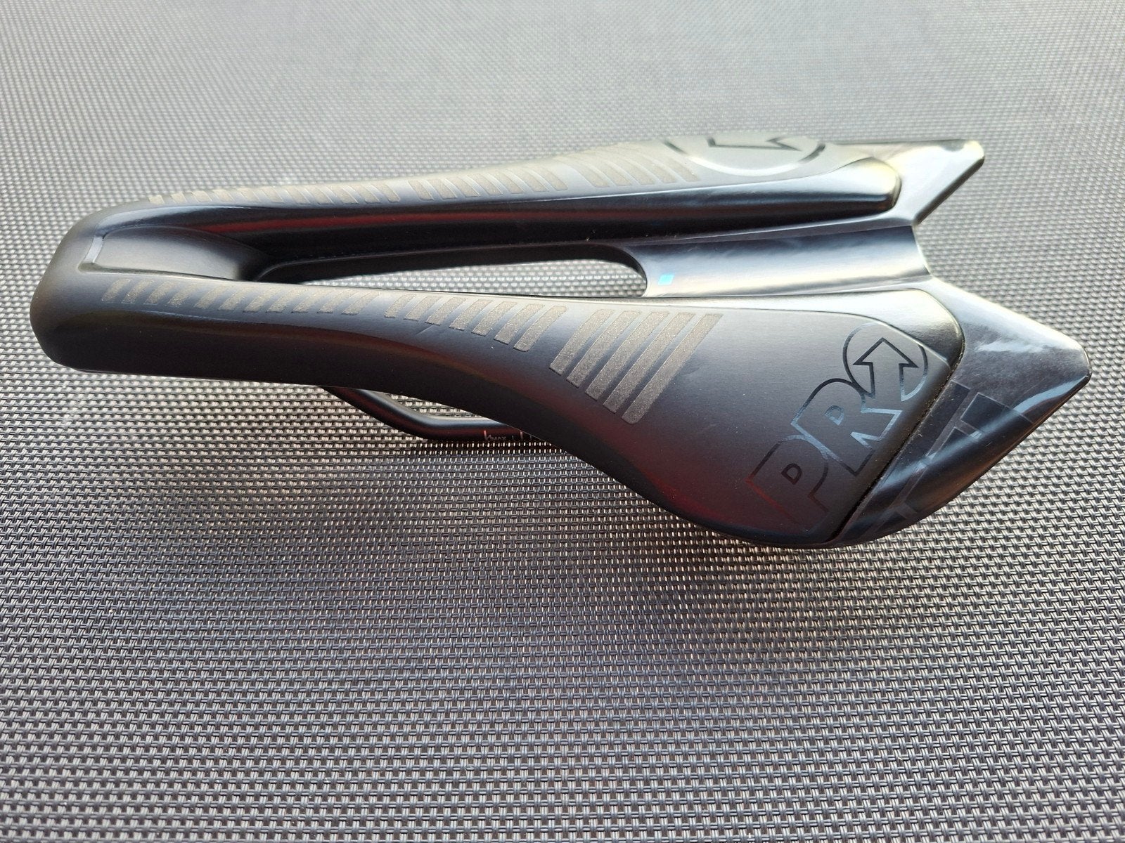 PRO Stealth Performance Zadel - Zo goed als nieuw, Overige materialen, Racefiets, Ophalen of Verzenden, Zo goed als nieuw