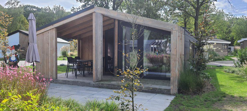 Chalet EuroParcs vlak bij de Efteling Verhuur toegestaan, Huizen en Kamers, Recreatiewoningen te koop