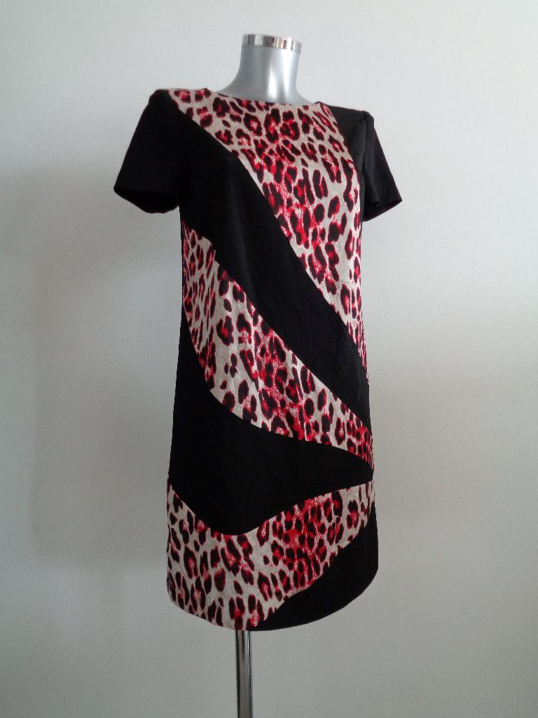 Steffen Schraut exclusieve jurk maat 36 Nieuw met kaartje, Kleding | Dames, Overige kleuren, Steffen Schraut, Nieuw, Ophalen of Verzenden