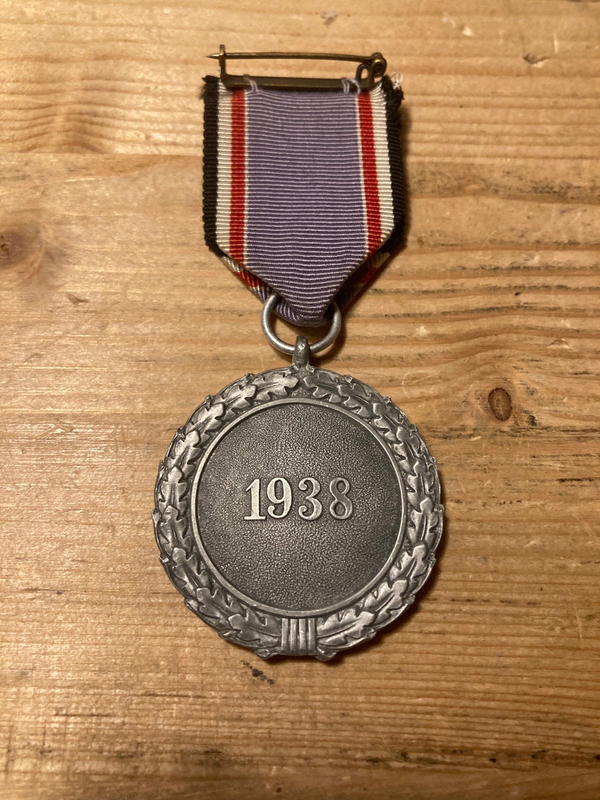 Duitse wo2 Luftschutz medaille, Ophalen of Verzenden, Duitsland, Lintje, Medaille of Wings
