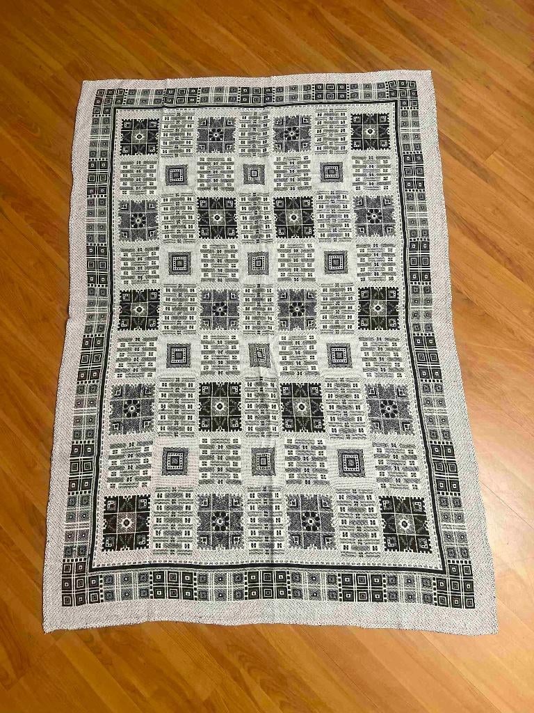Tafelkleed grijs 160/112 cm, Gebruikt, Etten-Leur, DJT@dejuistetoon.eu, Ophalen of Verzenden