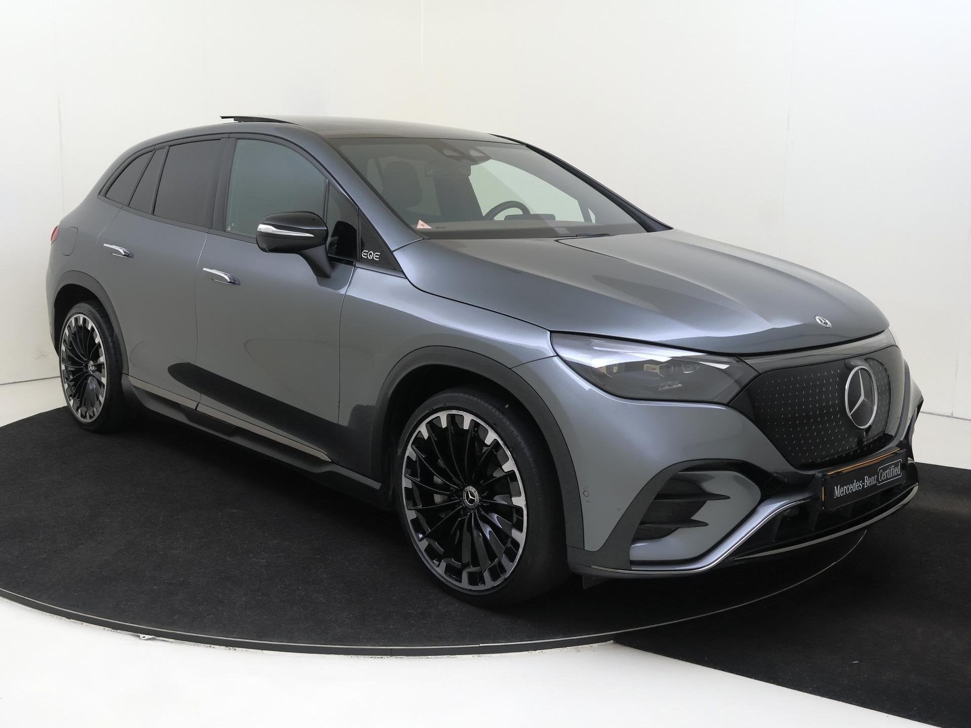Mercedes-Benz EQE SUV 500 4Matic AMG Line 91 kWh Panoramadak, Auto's, Automaat, 131 €/maand, Automatische klimaatregeling, 576 km