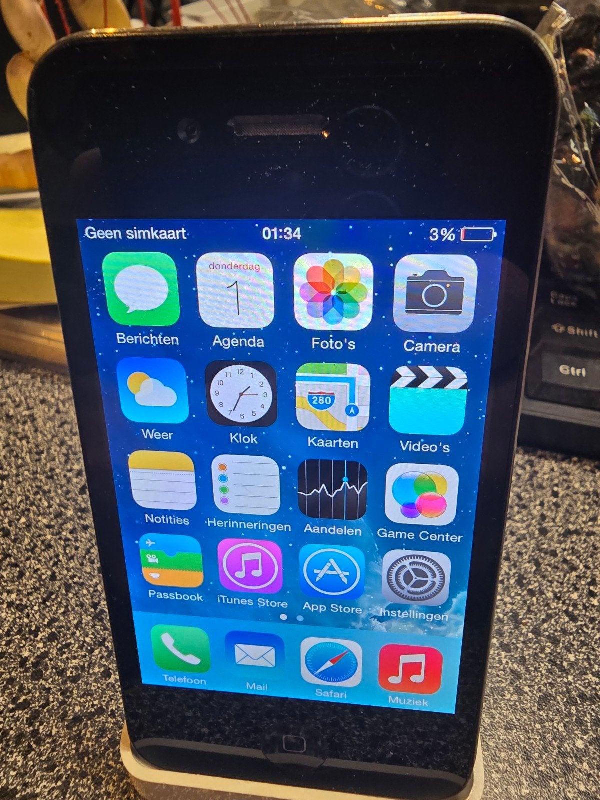 iPhone 4S (Model A1332) met Docking Station, Ophalen of Verzenden, Gebruikt, Overige typen, Apple