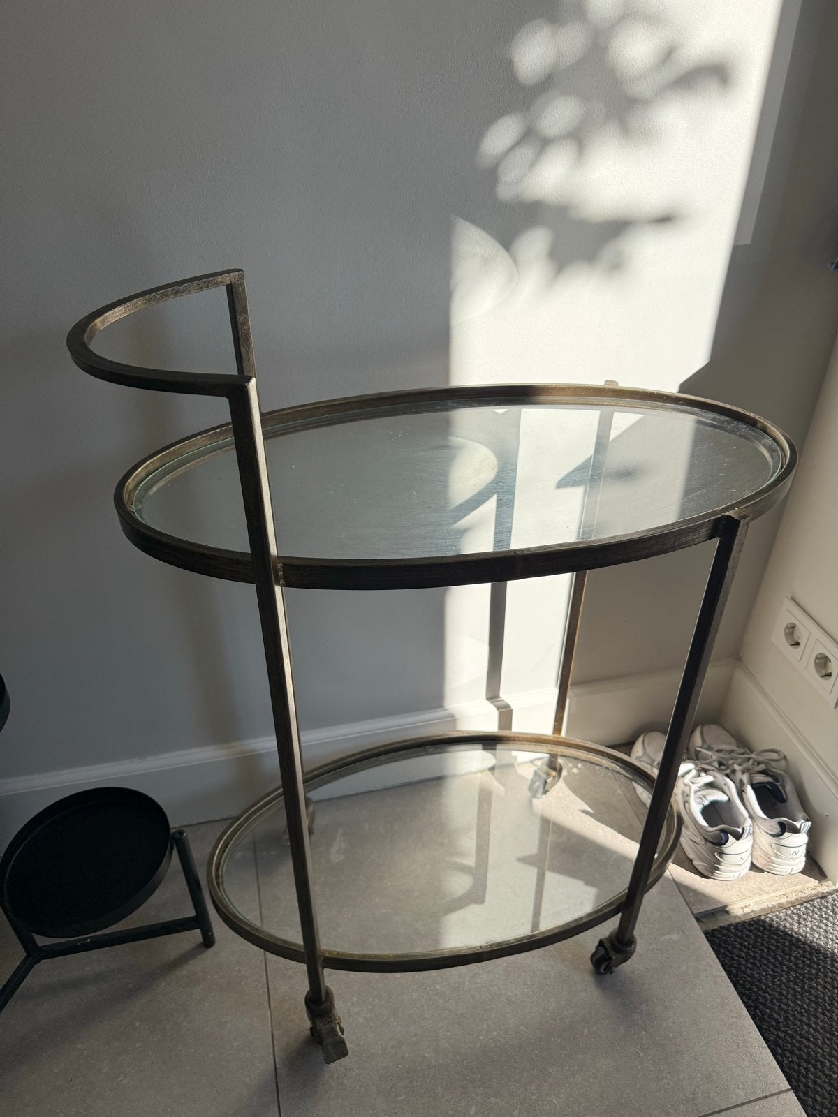 Gouden serveerwagen en plantenstandaard, Gebruikt, Metaal of Aluminium, 55 tot 75 cm, Ophalen of Verzenden