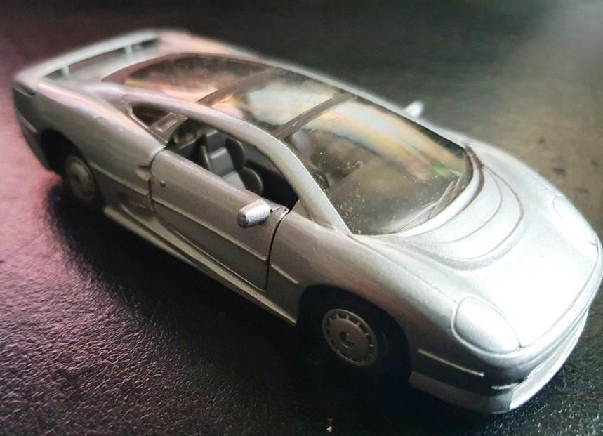 Maisto Jaguar XJ 220 zilver, Ophalen of Verzenden, Zo goed als nieuw, Auto