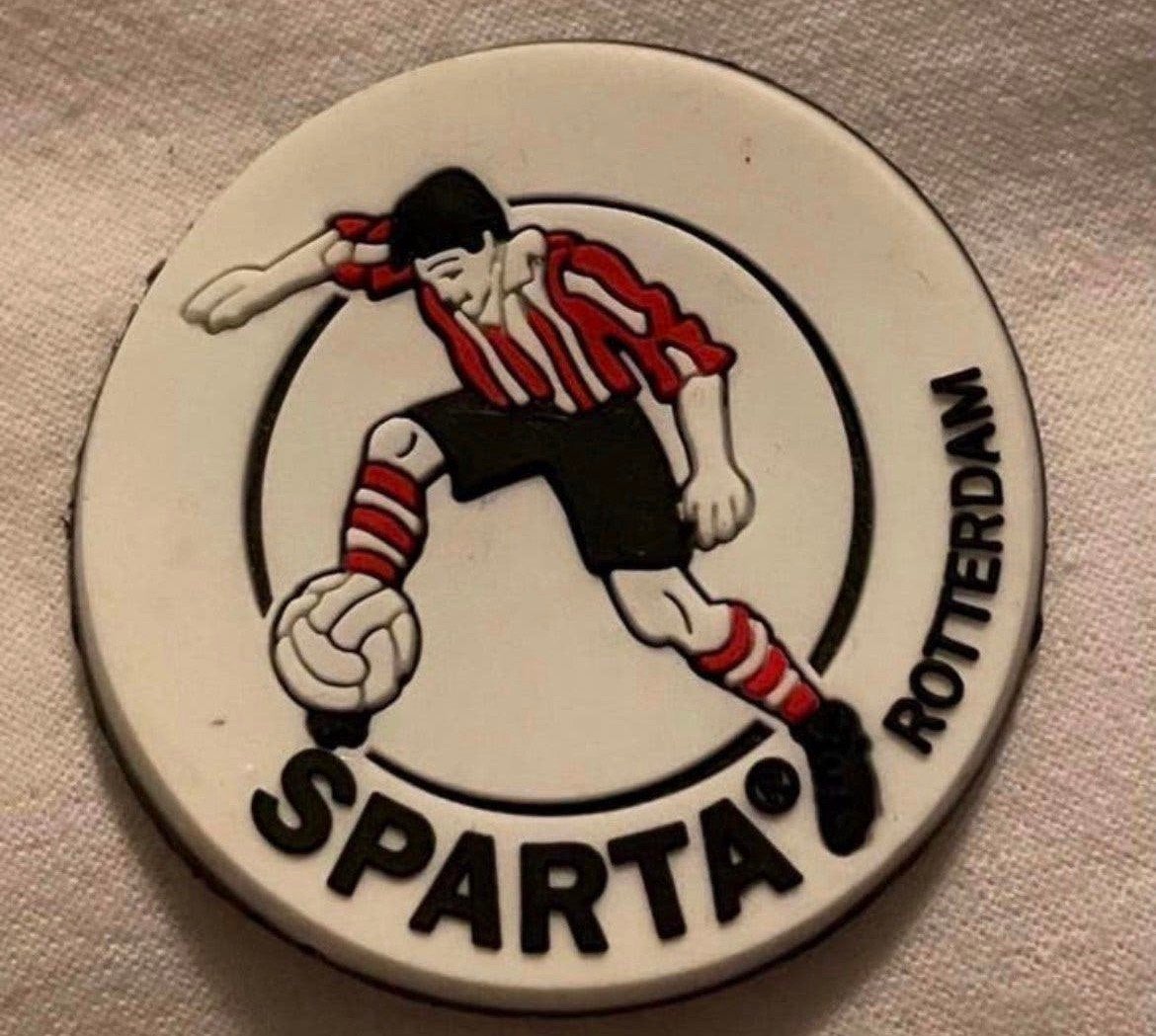 Sparta magneet voor de fan! van gummi 3D rond, Ophalen of Verzenden, Zo goed als nieuw, Sparta, Poster, Plaatje of Sticker