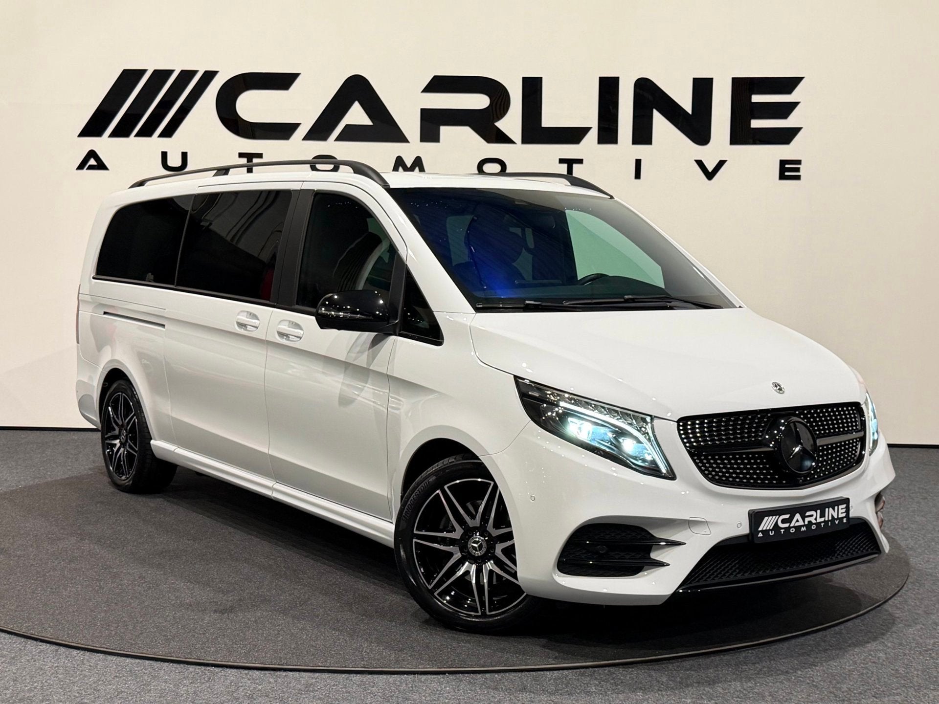 Mercedes-Benz V-KLASSE 300d Extra Lang Avantgarde AMG LINE 8, Automaat, Achterwielaandrijving, Gebruikt, 2500 kg