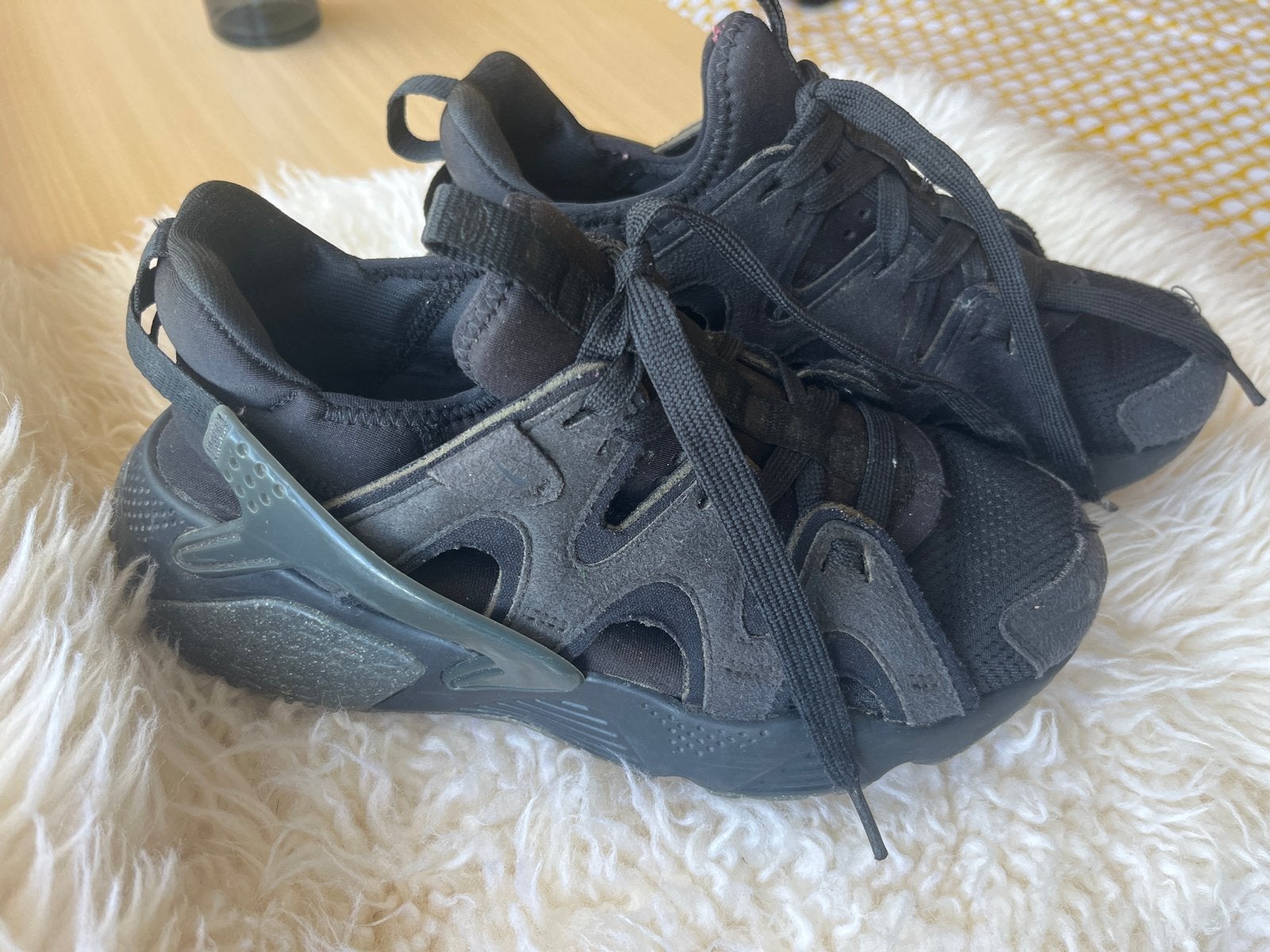 Nike Air Huarache Craft ‘Triple Black’ Maat 38, Zwart, Ophalen of Verzenden, Sneakers of Gympen, Gedragen