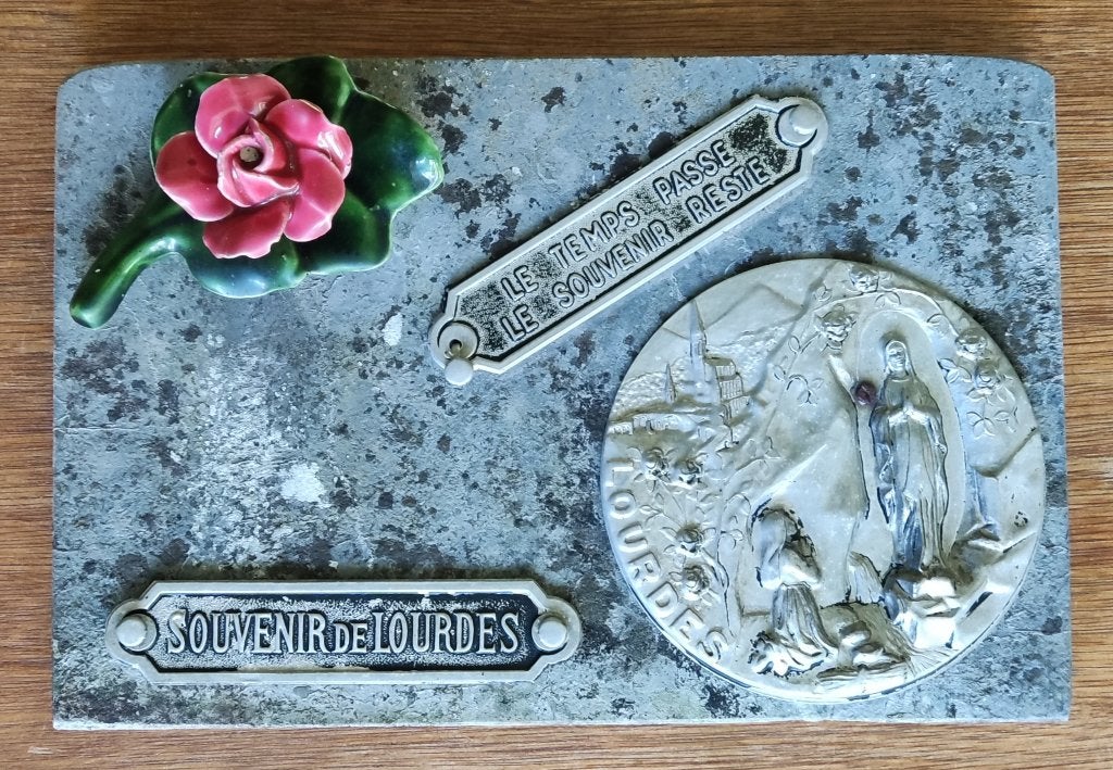 Le temps passe le souvenir reste souvenir de Lourdes, Verzamelen, Ophalen of Verzenden, Gebruikt, Overige typen