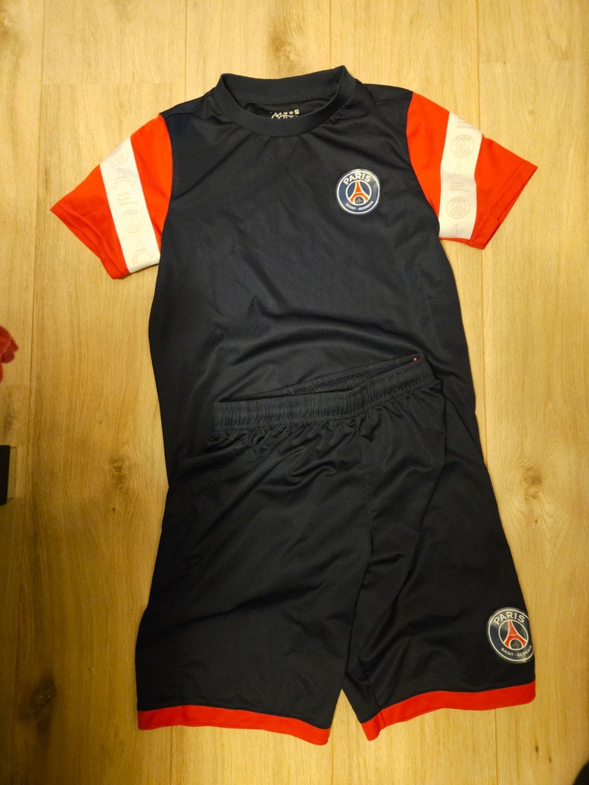 Paris saint germain Voetbal, Ophalen of Verzenden