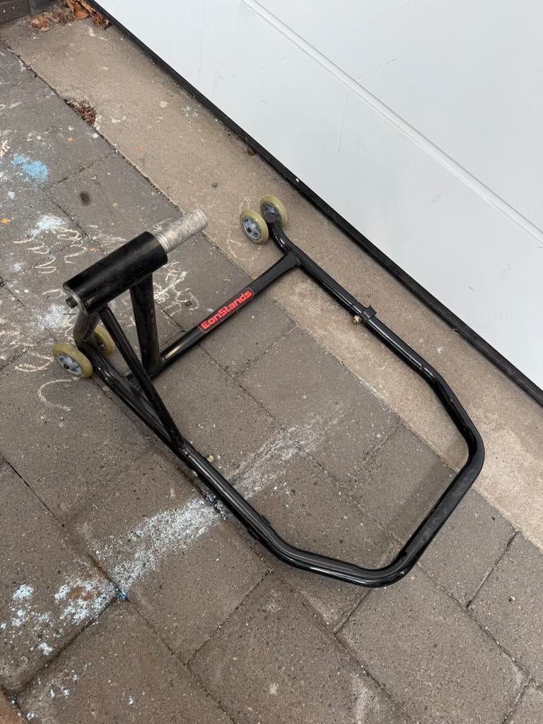 Paddockstand honda CB1000R, Ophalen