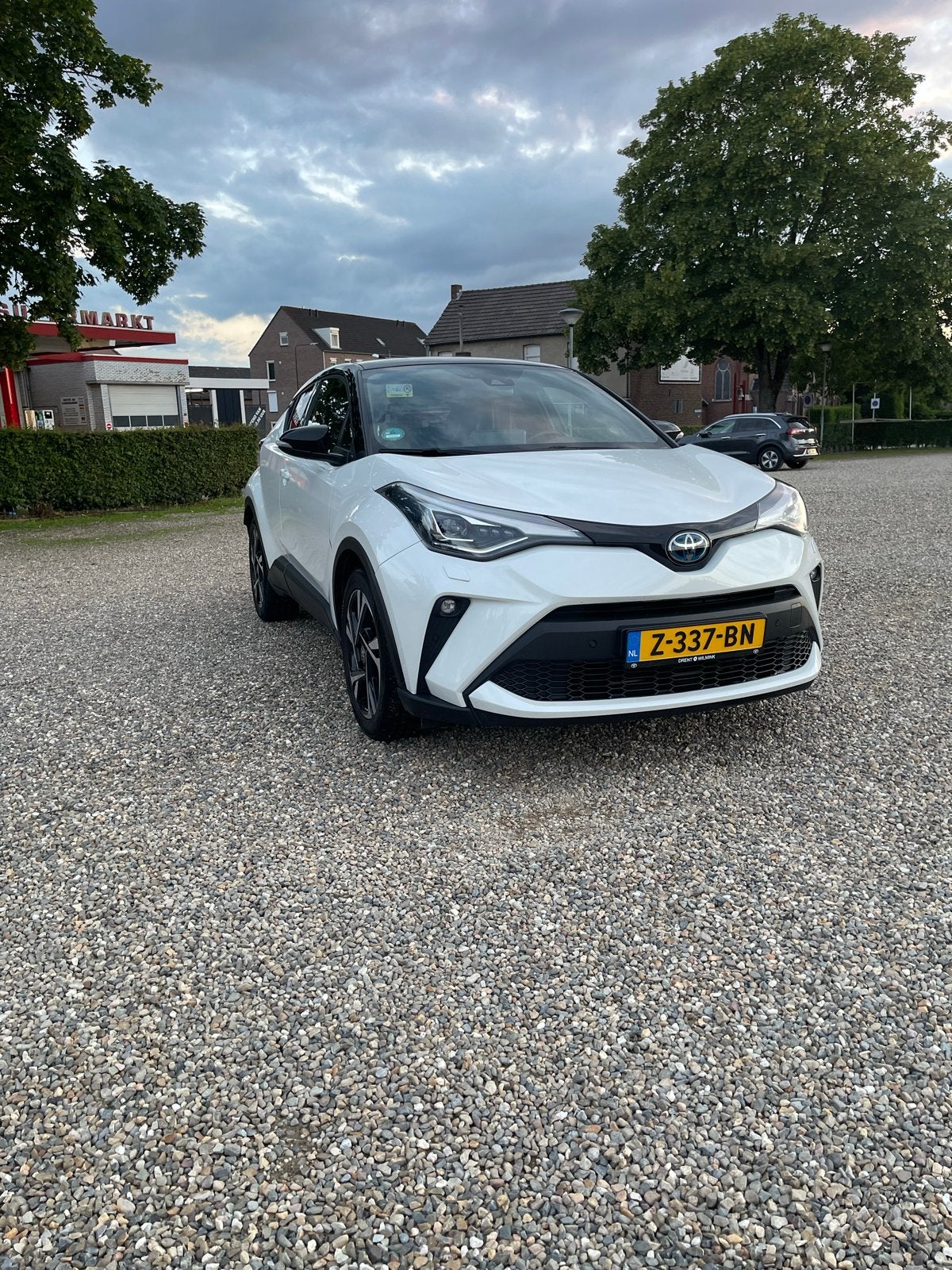 Toyota C-HR 2.0D Hybrid 112KW CVT 2023 Wit, Auto's, 725 kg, Wit, 1987 cc, SUV of Terreinwagen
