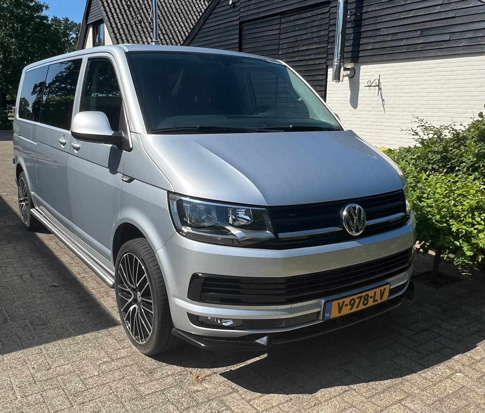 Volkswagen Transporter 2.0TDI 110KW 2018, Automaat, Stof, Zwart, 4 cilinders