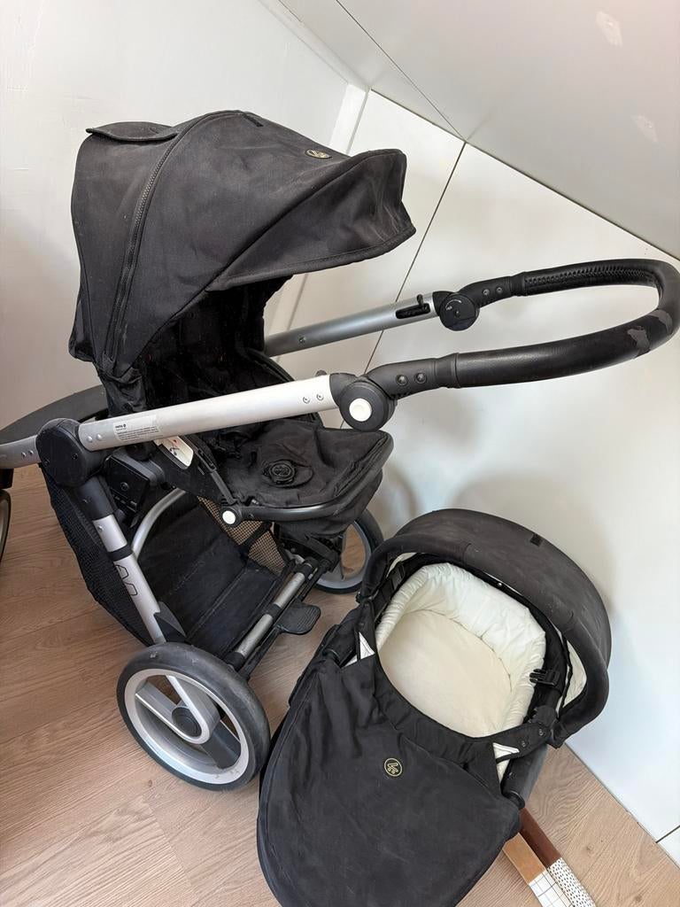 Mutsy Kinderwagen met reiswieg en buggy - rijdt fijn!, Gebruikt, Ophalen of Verzenden, Combiwagen, Met reiswieg