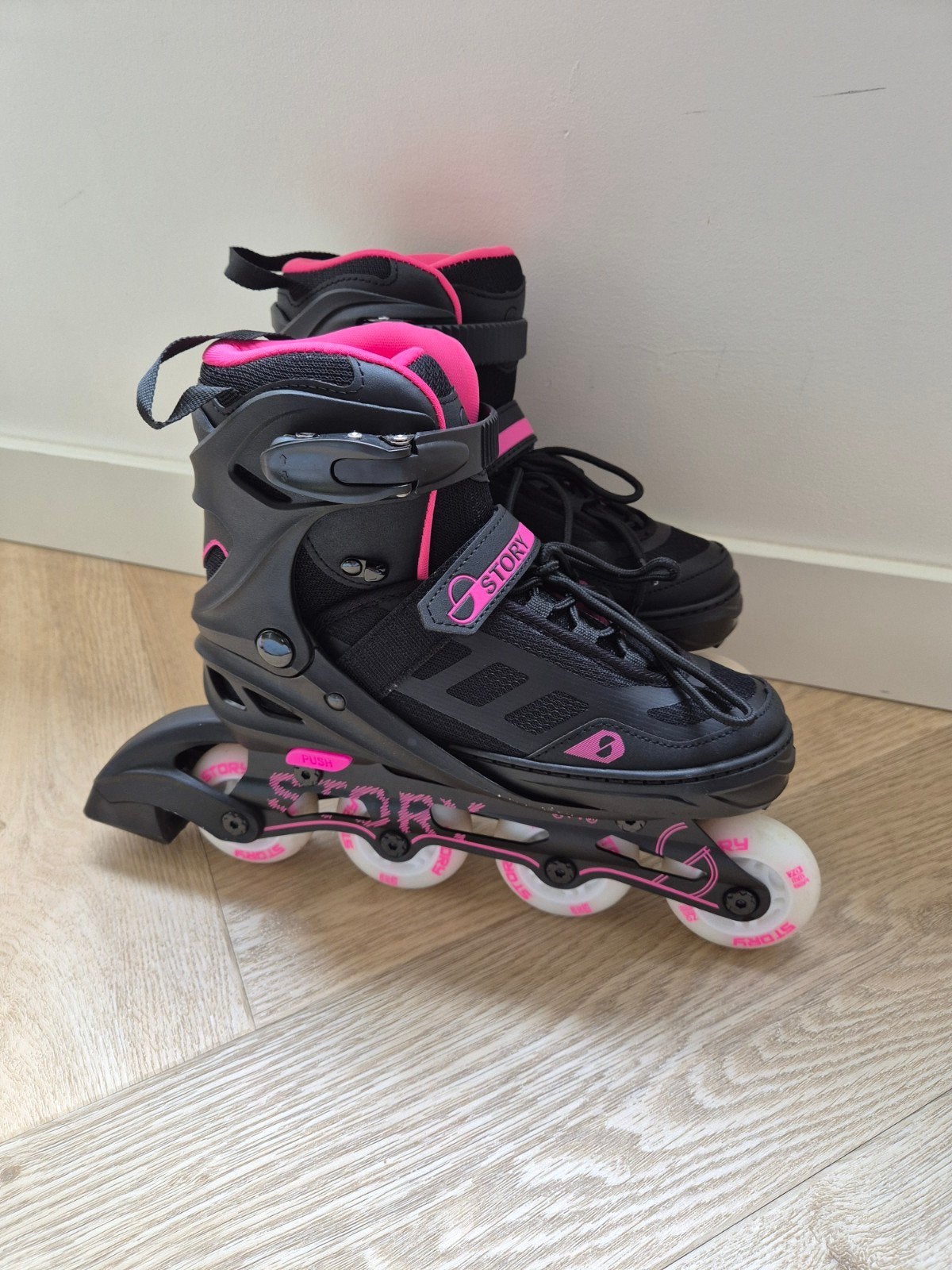 Story skeelers inline skates 34 35 36 37, Verstelbaar, Kinderen, Zo goed als nieuw, Inline skates 4 wielen