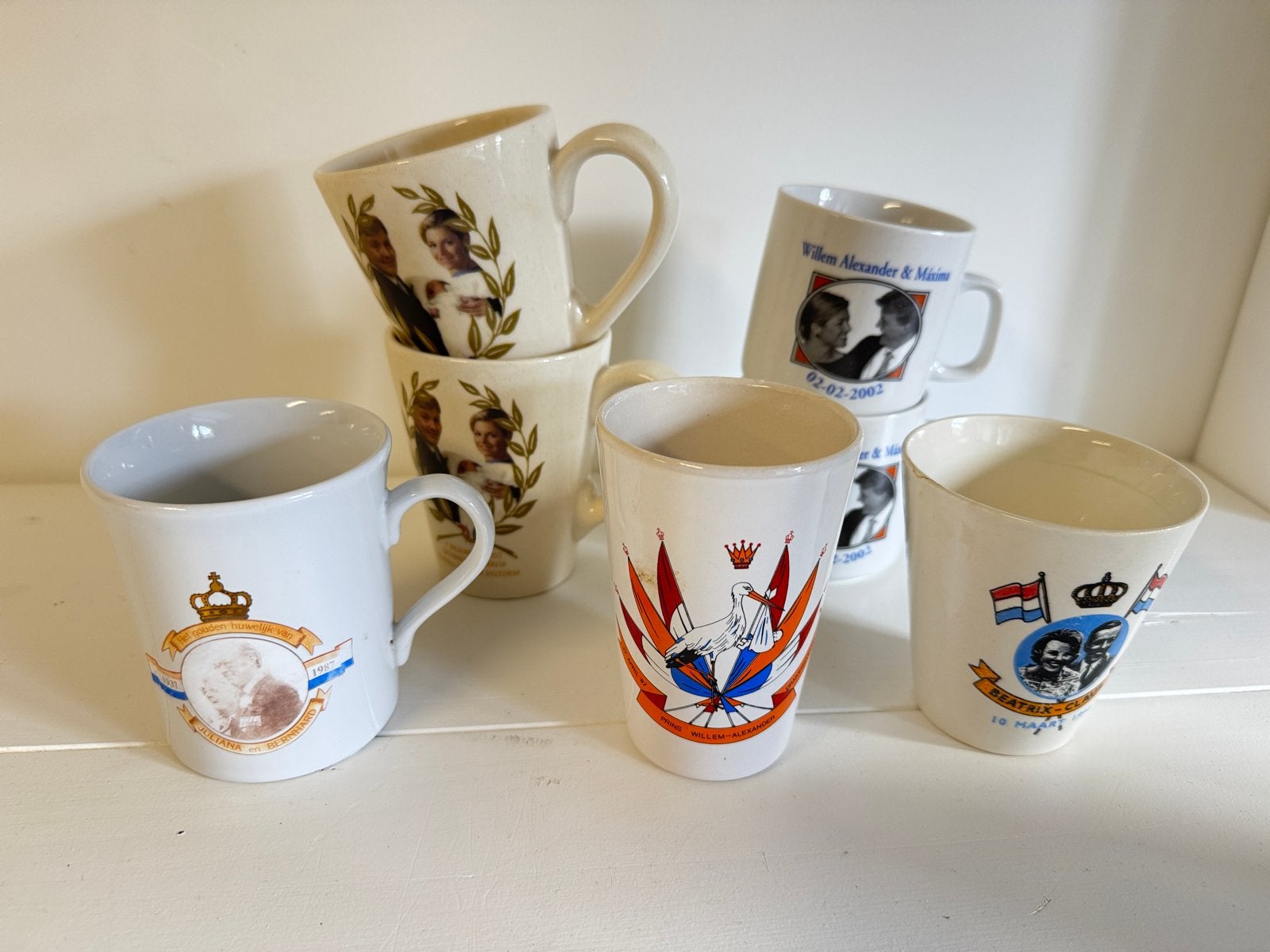 Koninklijke Herdenkingsmokken en Bekers - Diverse Gelegenhed, Verzamelen, Ophalen of Verzenden, Zo goed als nieuw, Nederland, Servies