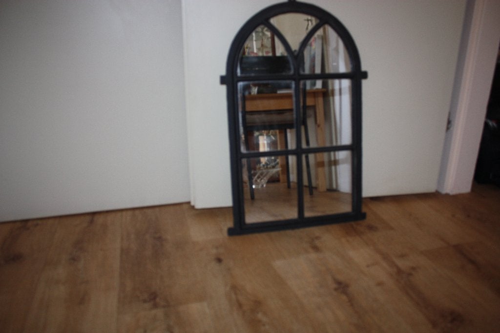 Te koop mooie stalraam spiegel, Ophalen, Minder dan 50 cm, Zo goed als nieuw, Minder dan 100 cm