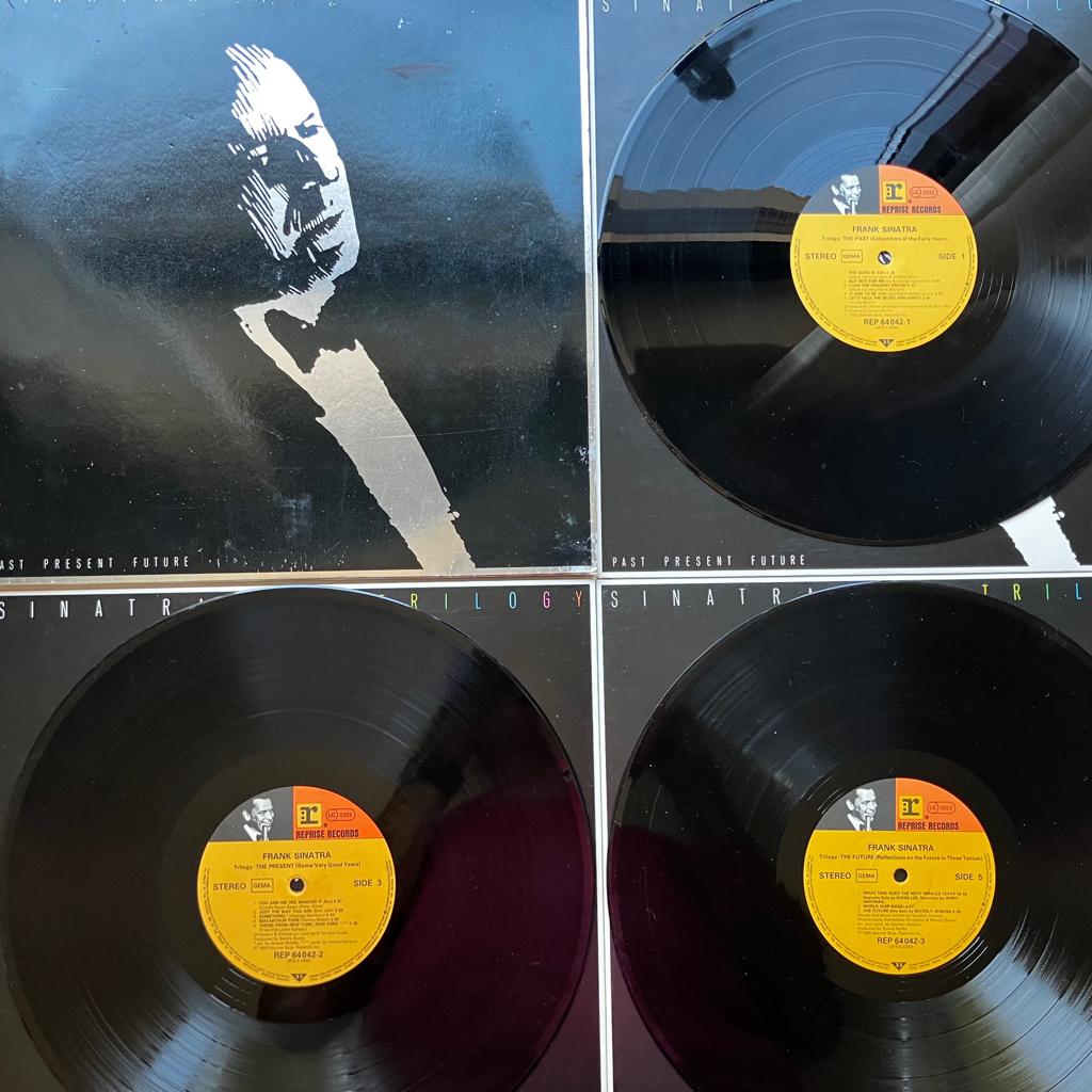 FS1 F Sinatra Past Present Future 3LP GERM80 €15, Boxset, Ophalen of Verzenden, Gebruikt, 12 inch