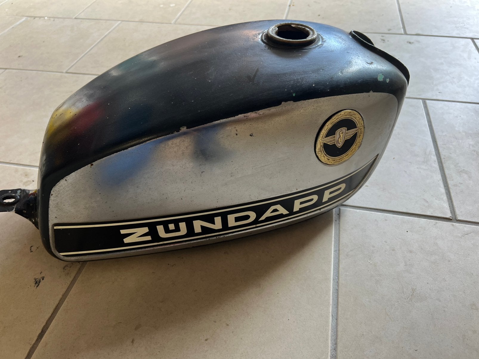Zundapp tank, in nette staat, geen deuken., Ophalen of Verzenden, Gebruikt, Tank