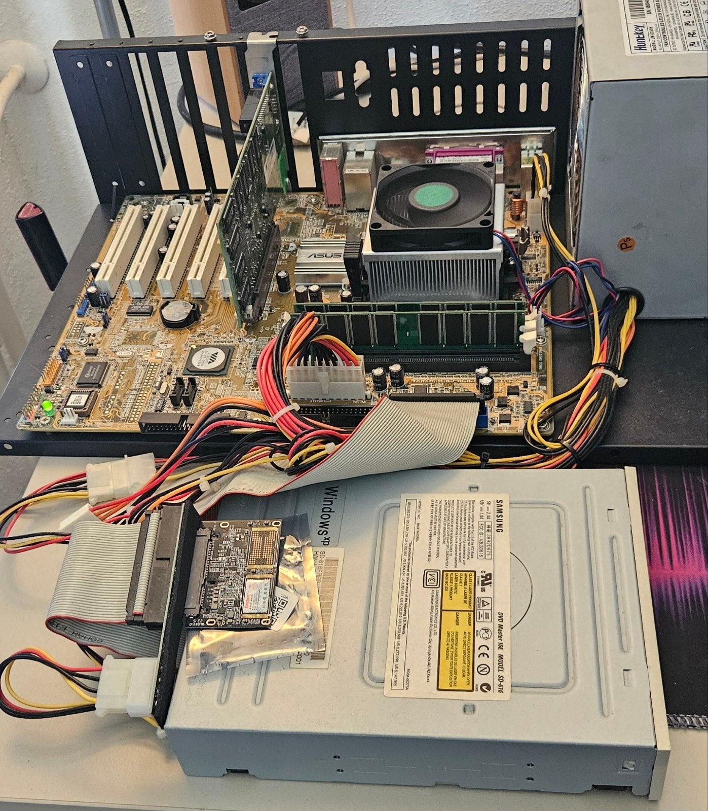 XP Test Bench PC, Computers en Software, Harde schijven, Gebruikt, Desktop, Ophalen of Verzenden