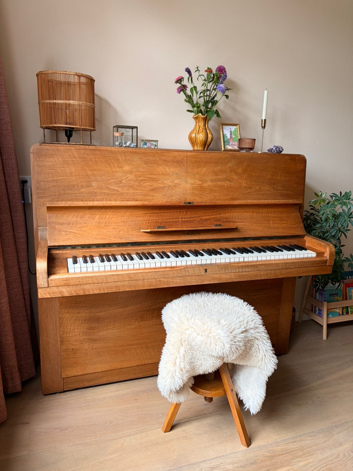 F.ADAM vintage piano, Ophalen, Gebruikt, Bruin, Piano