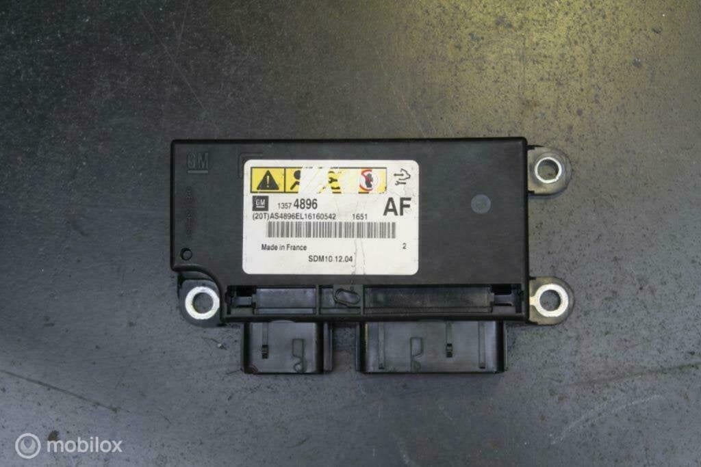 Airbag module Opel Astra K (2015-heden)
