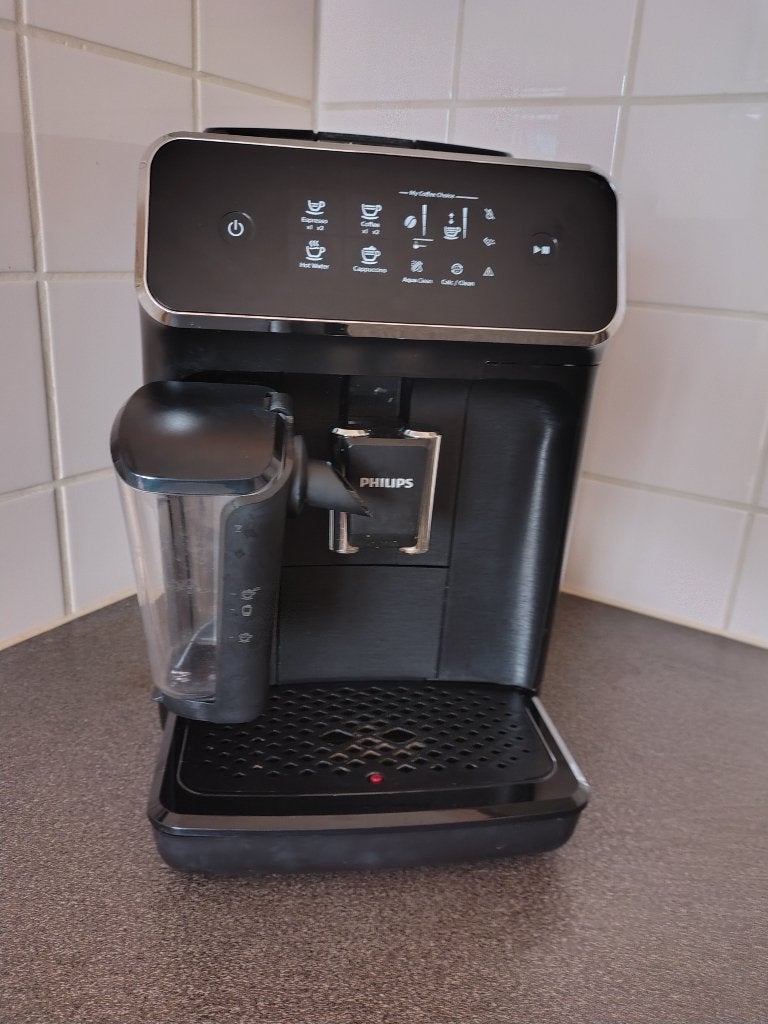 Fully automatic Philips espresso machine, Witgoed en Apparatuur, Koffiezetapparaten, Ophalen, Afneembaar waterreservoir, Espresso apparaat