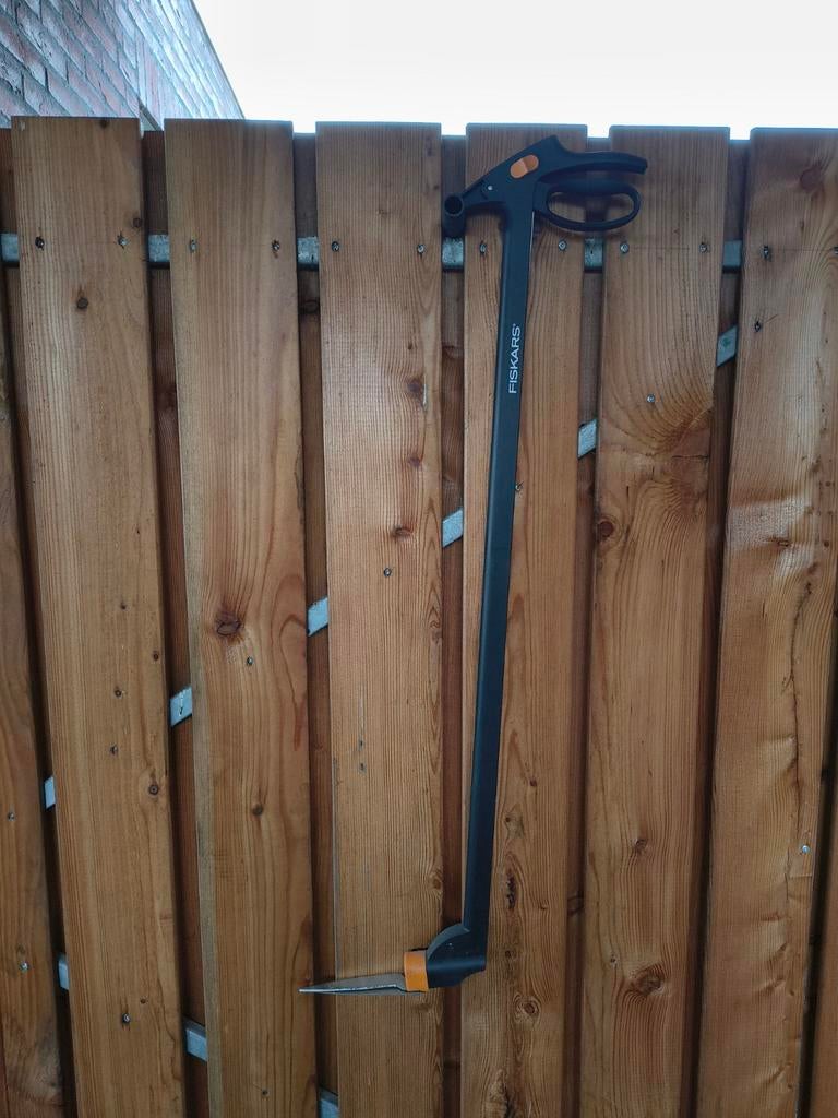 Fiskars GS46 - Graskantenschaar Op Steel, Ophalen, Zo goed als nieuw