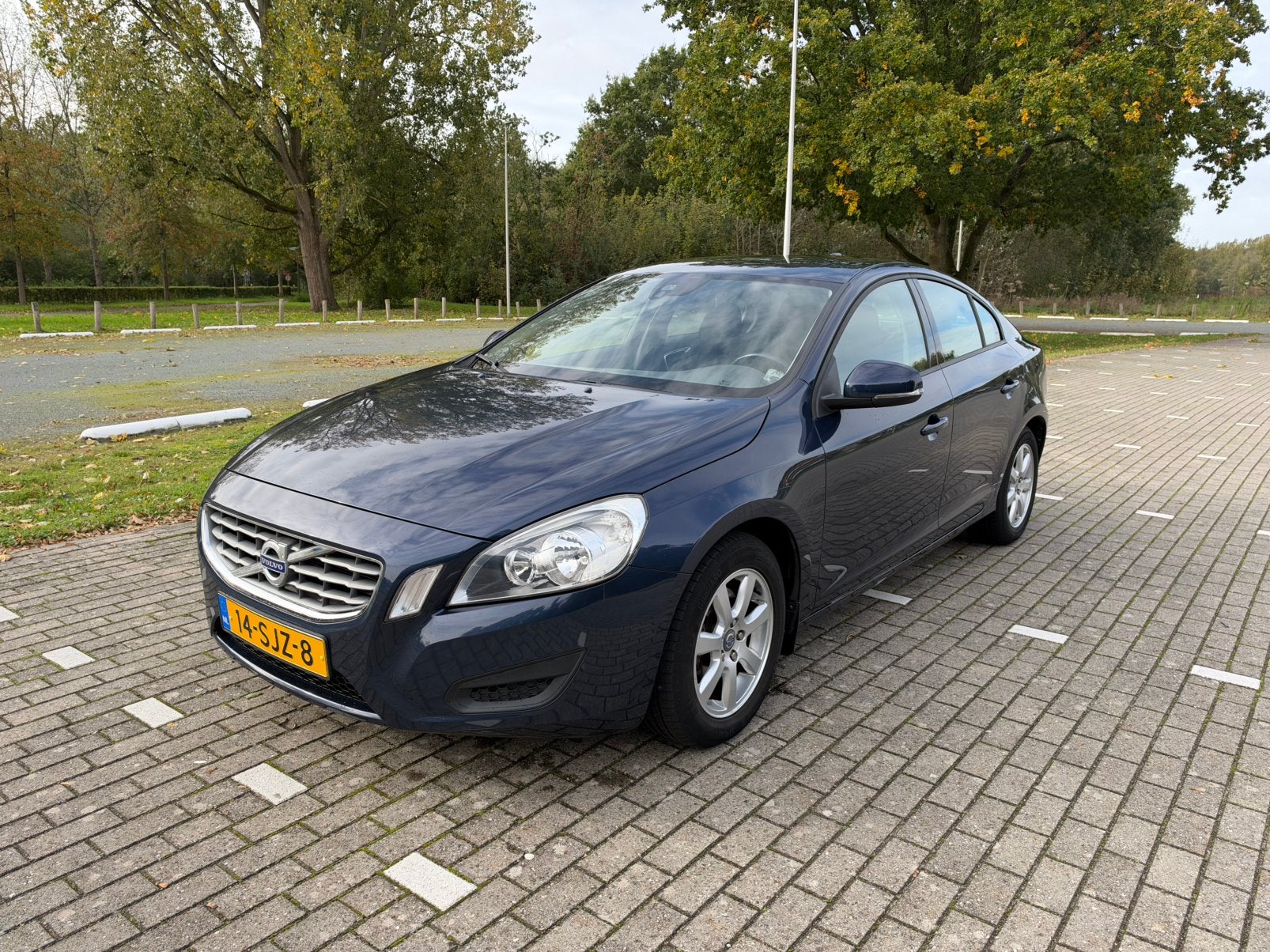 Volvo S60 T4F 1.6, 1596 cc, S60, 75 €/maand, Particulier