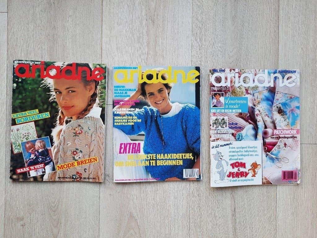 3 oude tijdschriften handwerken met Ariadne, Ophalen of Verzenden, Gelezen, Damesbladen