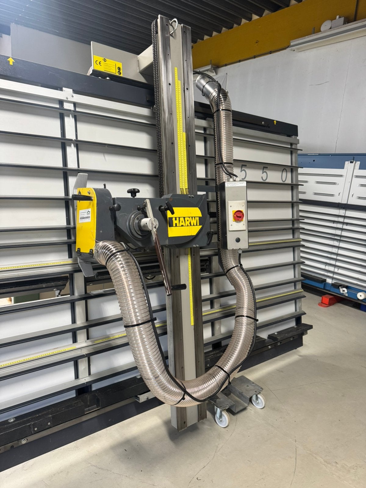 Platenzaag, Wandzaag, Harwi giraffe 1550, Doe-het-zelf en Verbouw, Ophalen of Verzenden, 1200 watt of meer, Overige typen, 70 mm of meer