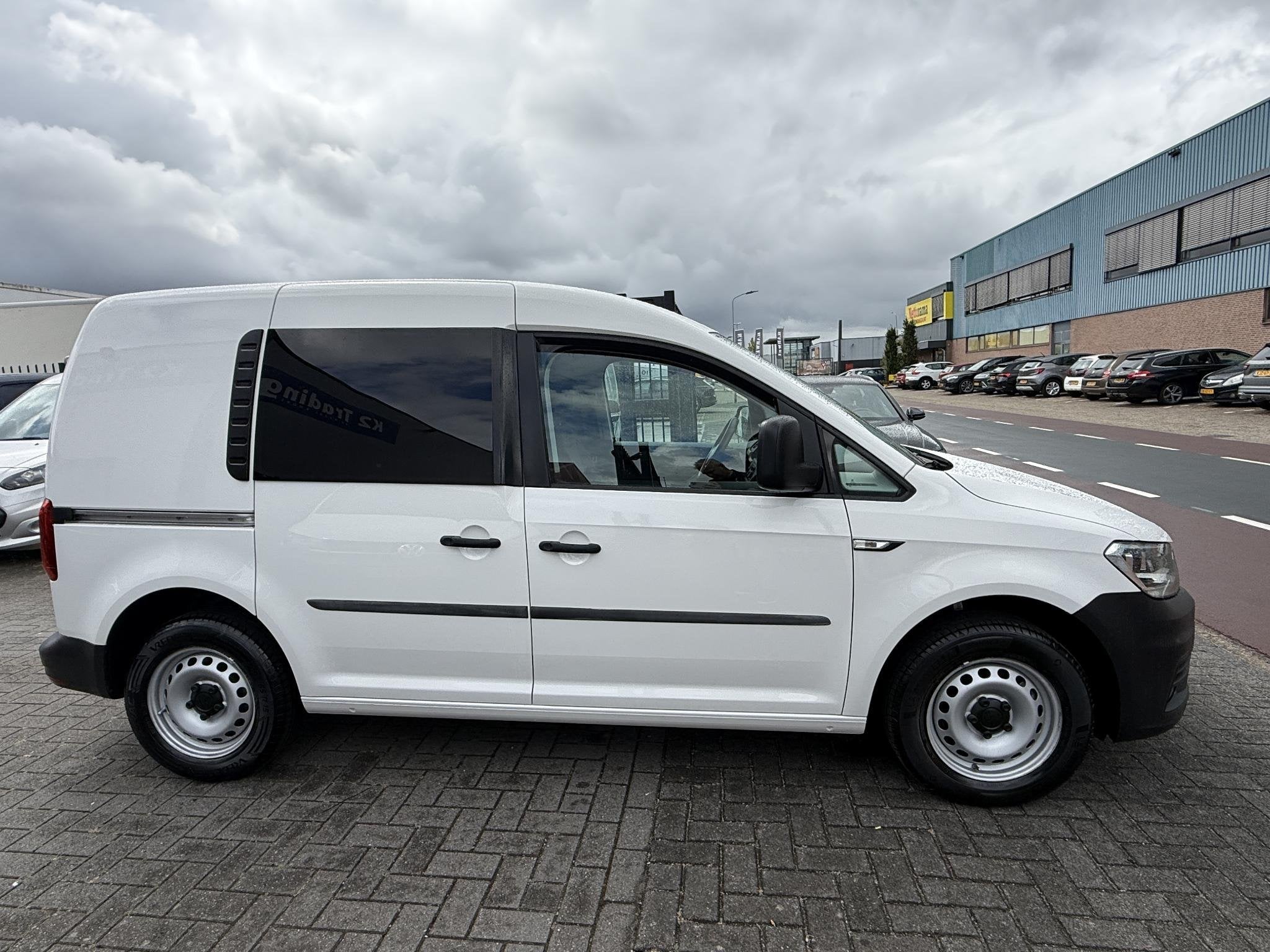 Volkswagen Caddy 2.0 TDI L1H1 BMT Comfortline, Auto's, 1374 kg, Stof, Gebruikt, 4 cilinders