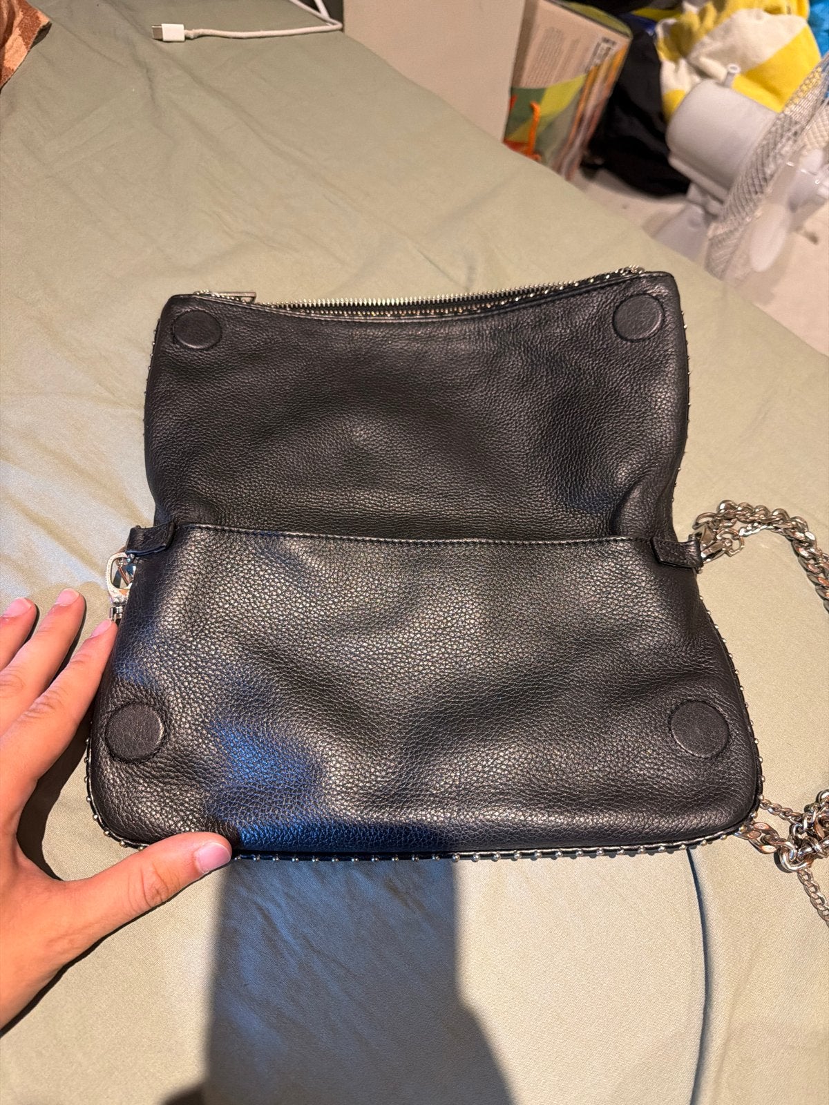 Zadig & Voltaire Rock schoudertasje zwart leer met studs, Sieraden, Tassen en Uiterlijk, Tassen | Damestassen, Ophalen of Verzenden