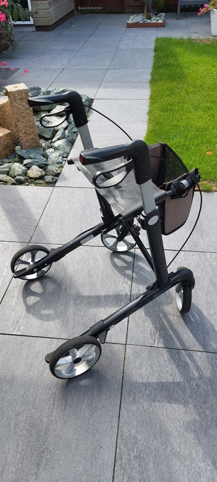 zeer lichte rollator merk Server, Diversen, Ophalen