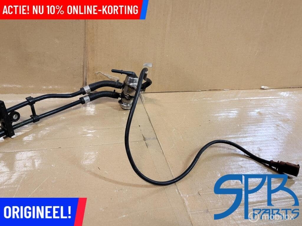 ADBLUE INJECTOR 2.0 TDI INSPUITVENTIEL VW TIGUAN AUDI A4 A5, Gebruikt, VOLKSWAGEN, Volkswagen, Ophalen of Verzenden