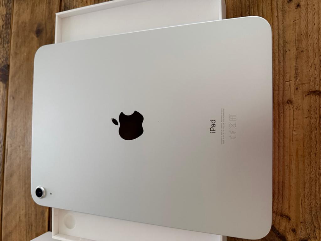 Apple iPad (10e generatie) 64GB Wi-Fi Zilver, Computers en Software, Apple iPads, 10 inch, Apple iPad, Ophalen of Verzenden, Zo goed als nieuw