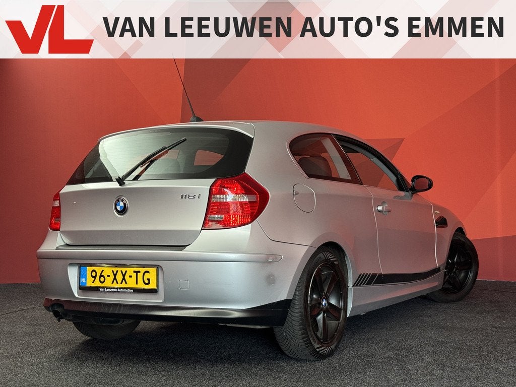 BMW 1-serie 118i Business Line | Climate Control | Radio CD, Auto's, BMW, 1-Serie, Achterwielaandrijving, Zwart, 4 stoelen
