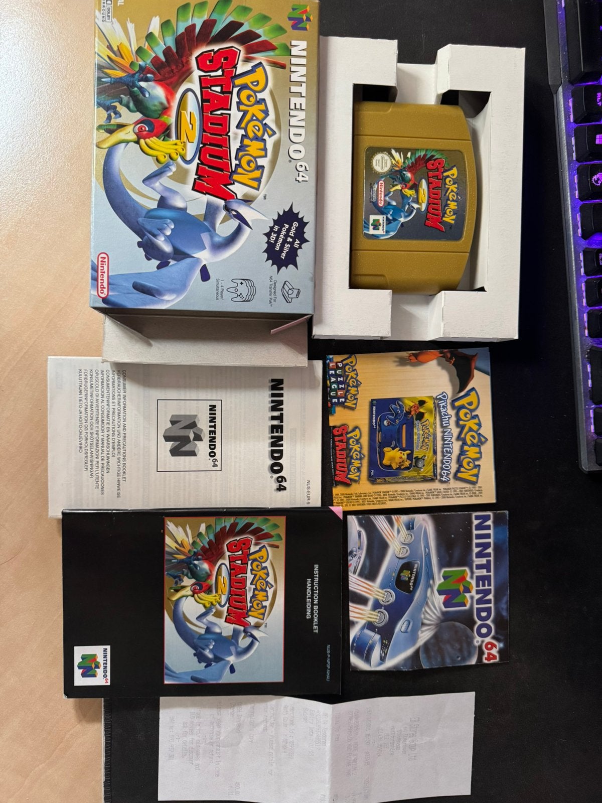 Pokemon stadium 2 cib, Spelcomputers en Games, Games | Nintendo Game Boy, 1 speler, Ophalen of Verzenden, Zo goed als nieuw, Role Playing Game (Rpg)
