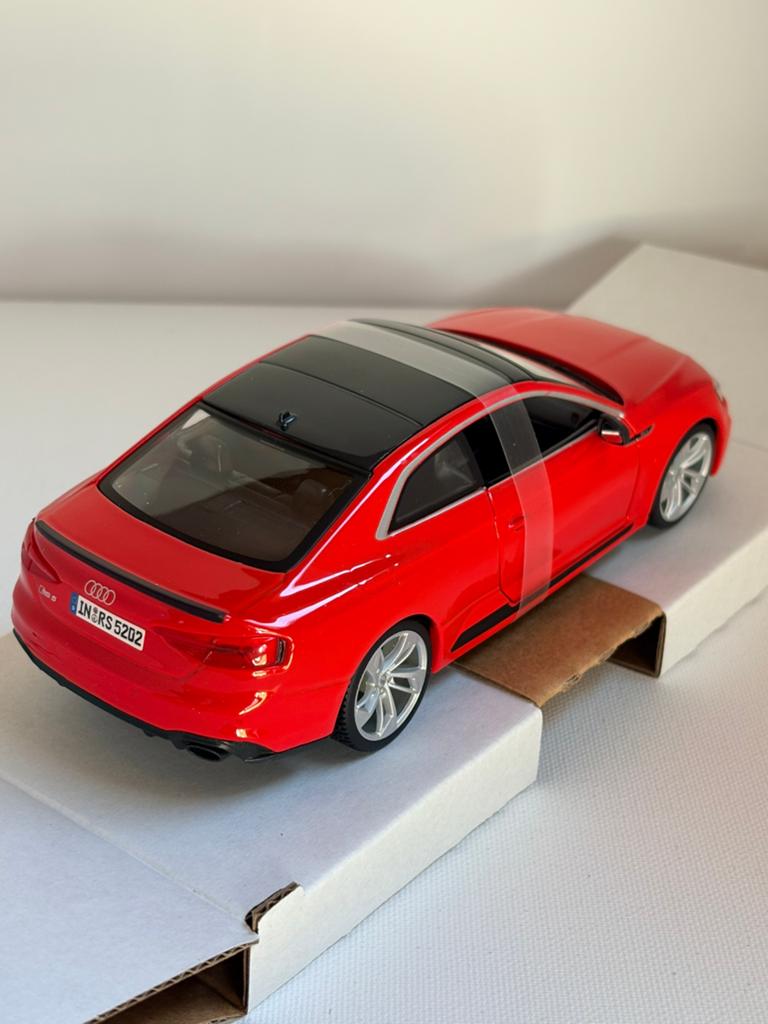 Bburago Audi RS 5 Coupé - Nieuw schaalmodel, Hobby en Vrije tijd, Auto, Nieuw, Ophalen of Verzenden, Bburago