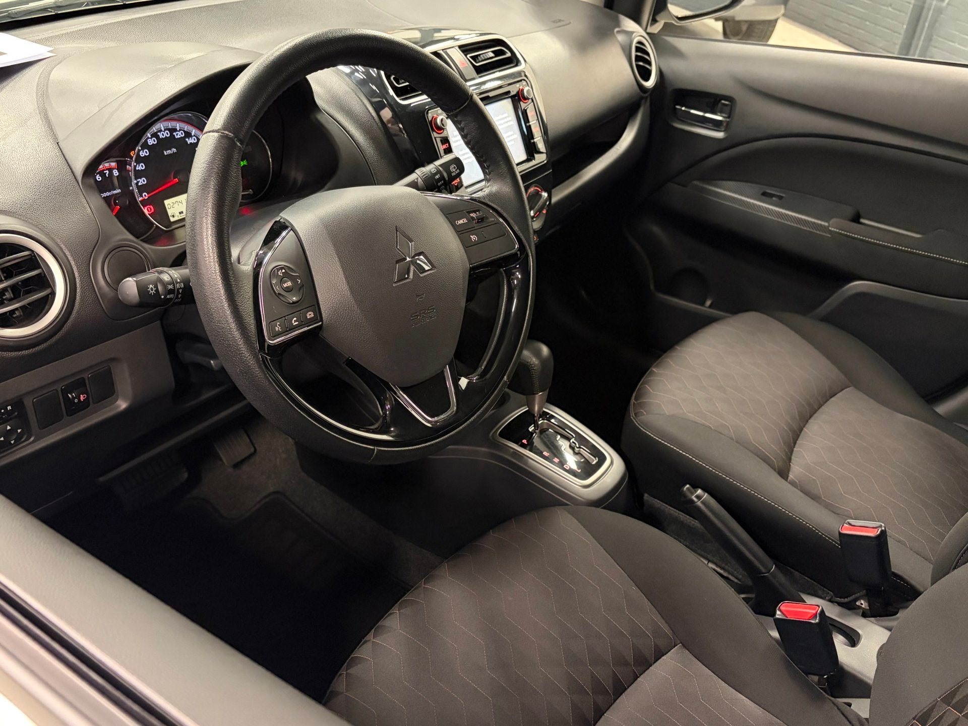 Mitsubishi Space Star 1.2 Instyle Automaat / Navi / Lichtmet, Stof, Gebruikt, Wit, Origineel Nederlands