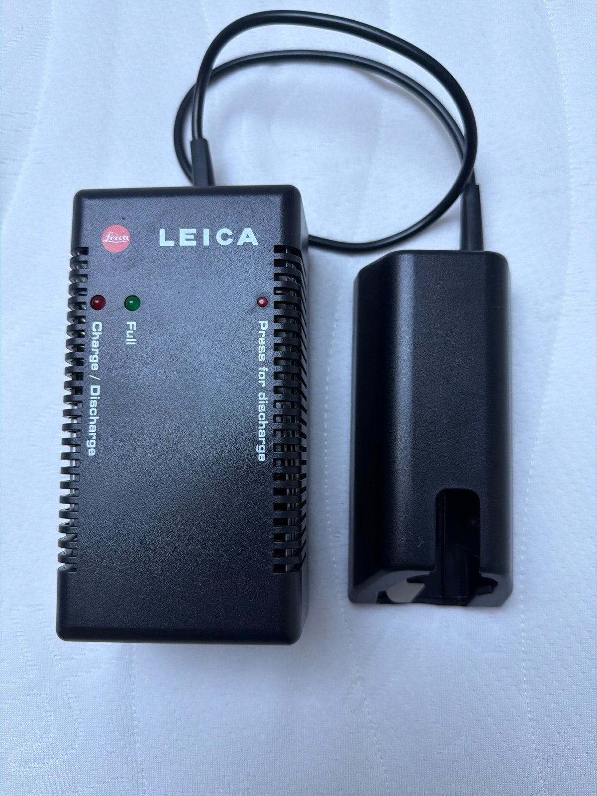 Leica Ni-MH Accu-Pack MD-R8 14424 Lader met Accu, Ophalen of Verzenden, Zo goed als nieuw
