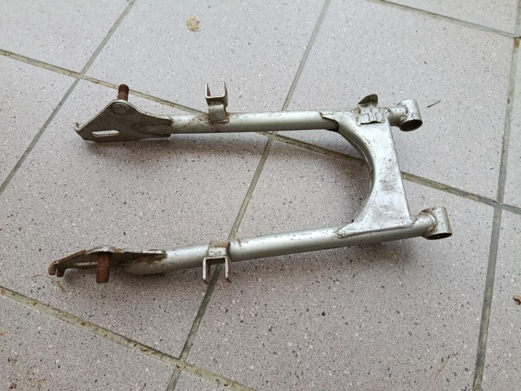 Yamaha ty50 achterbrug nos, Fietsen en Brommers, Ophalen of Verzenden, Nieuw, Frame, Yamaha