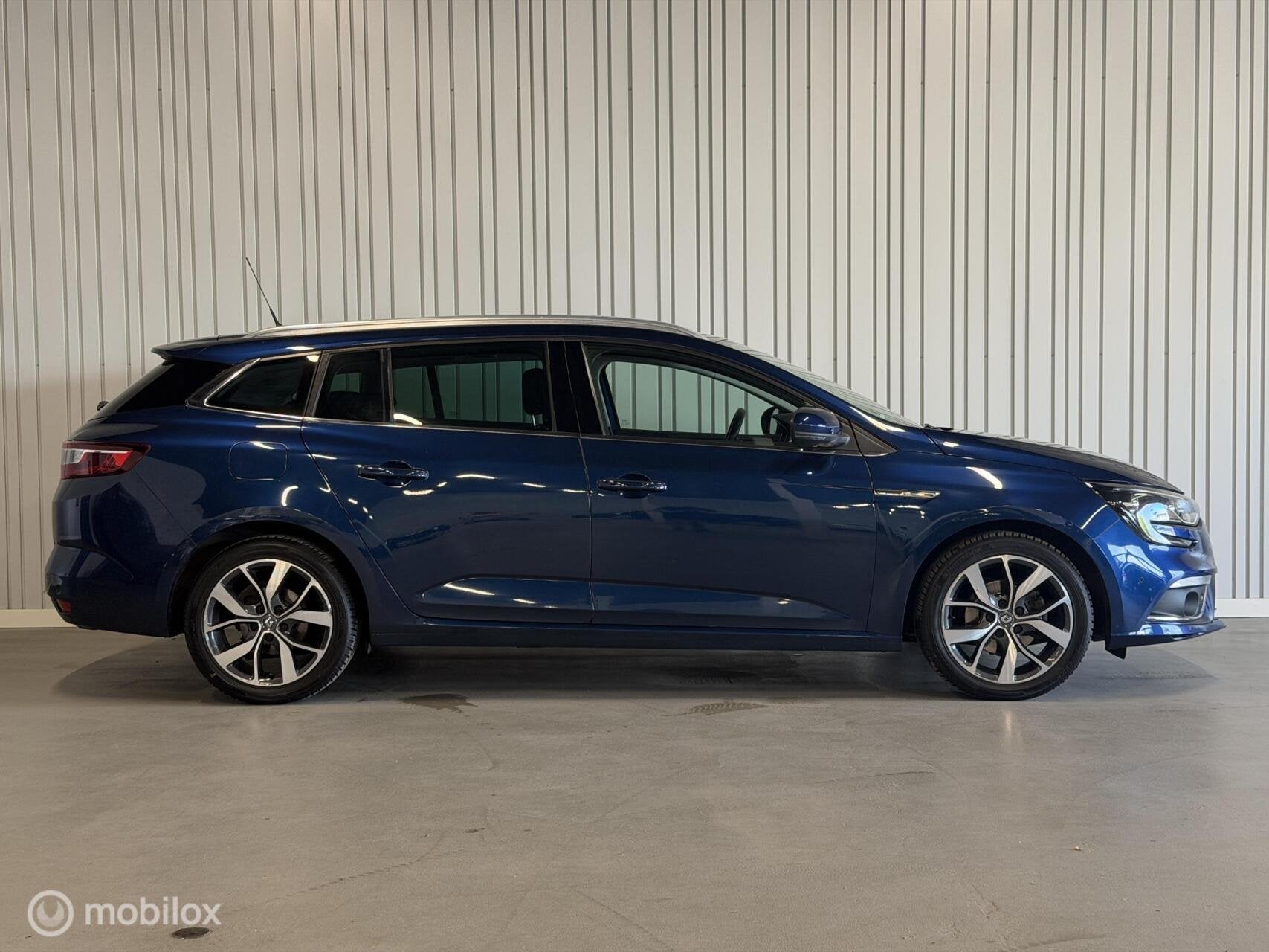 Renault Megane Estate 1.2 TCe GT-Line, Auto's, Voorwielaandrijving, Gebruikt, 4 cilinders, Blauw