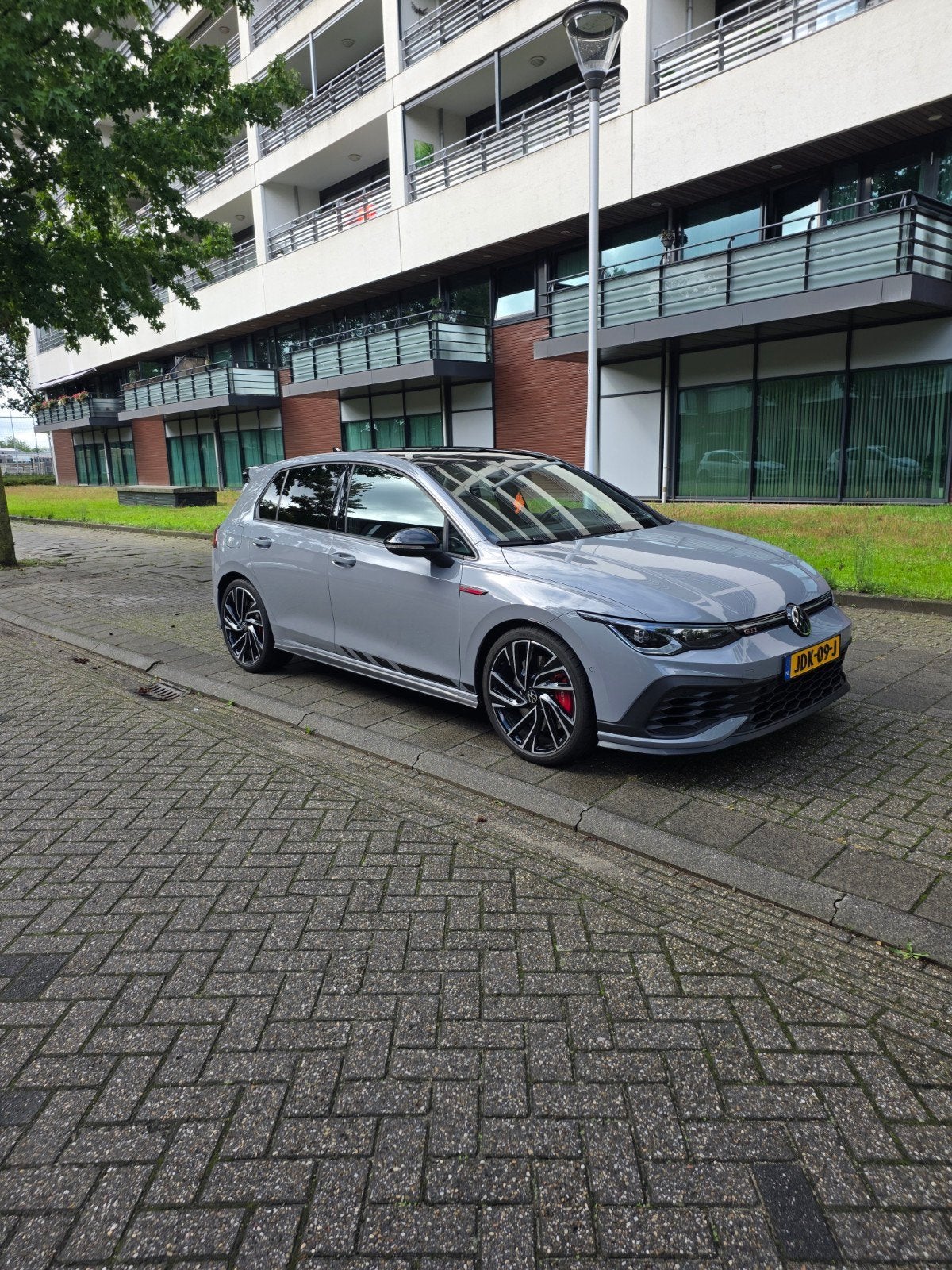 VW Golf GTI Clubsport 2022 45.000km Pano-Hud-H&K Nardo Grijs, 1363 kg, 4 cilinders, 1984 cc, 301 pk